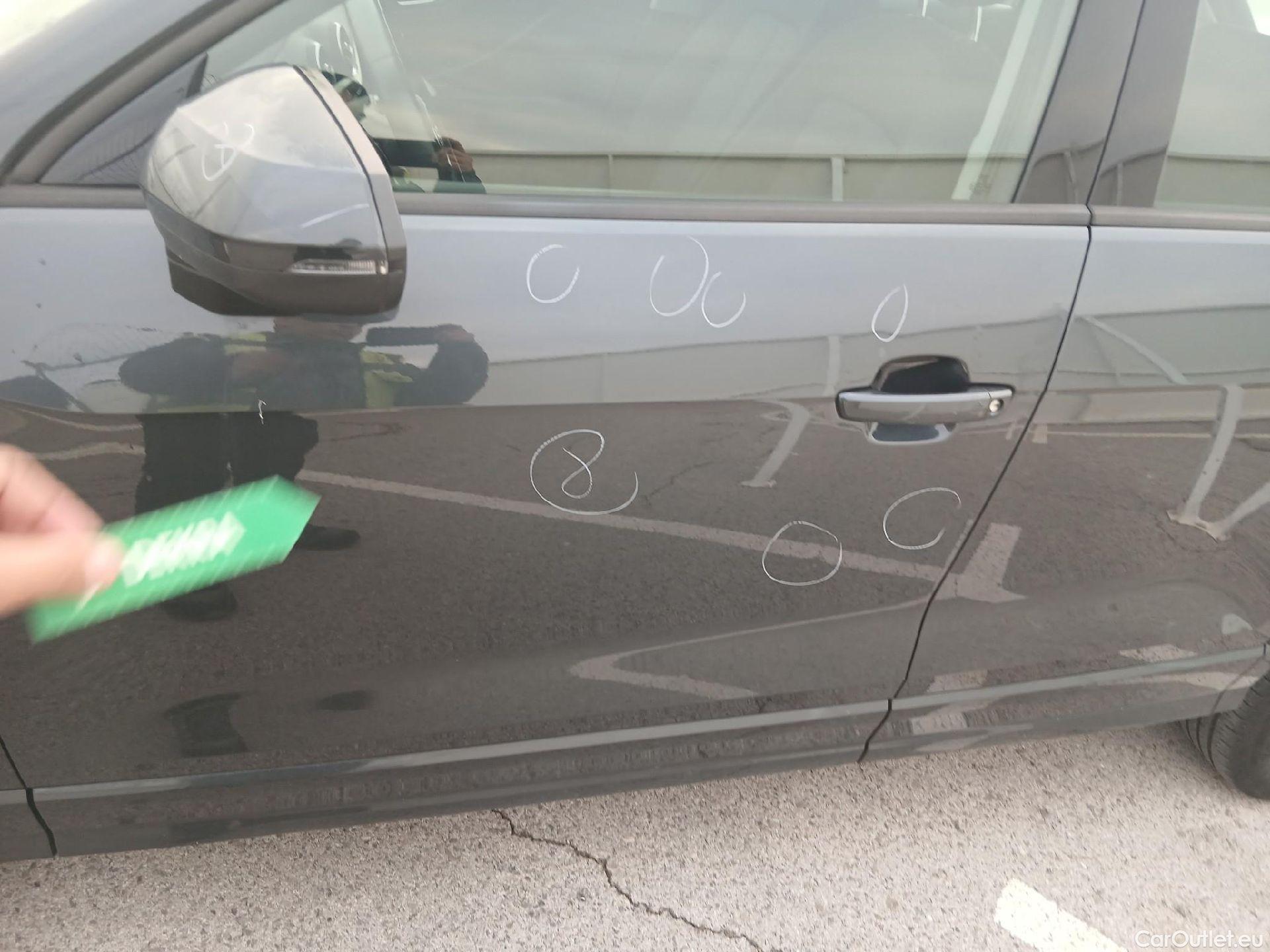  Audi  Q2 AUDI  / 2020 / 5P / todoterreno Advanced 35 TFSI 110kW (150CV) S tronic (AC) #28