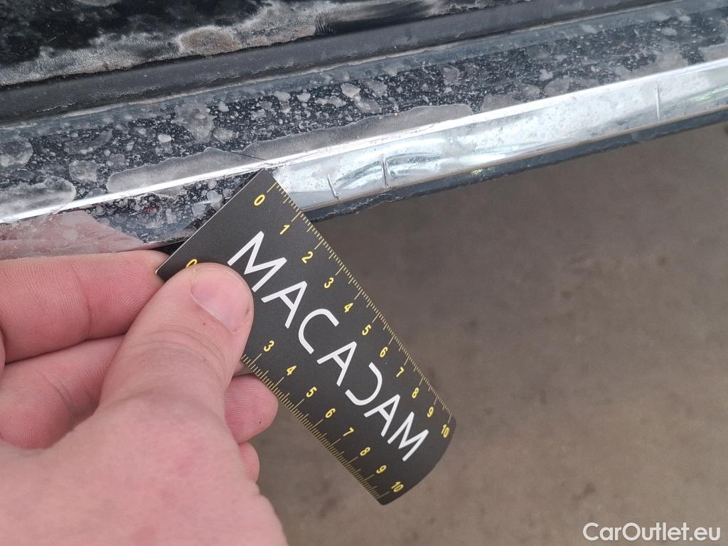  Volvo  XC60  Inscription Recharge Plug-In Hybrid AWD 2.0 255CV BVA8 #9