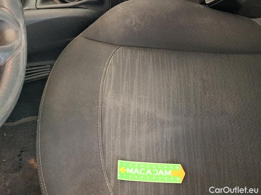  Peugeot  208  Affaire Premium Pack 1.5 HDi 100CV BVM6 E6dT #40