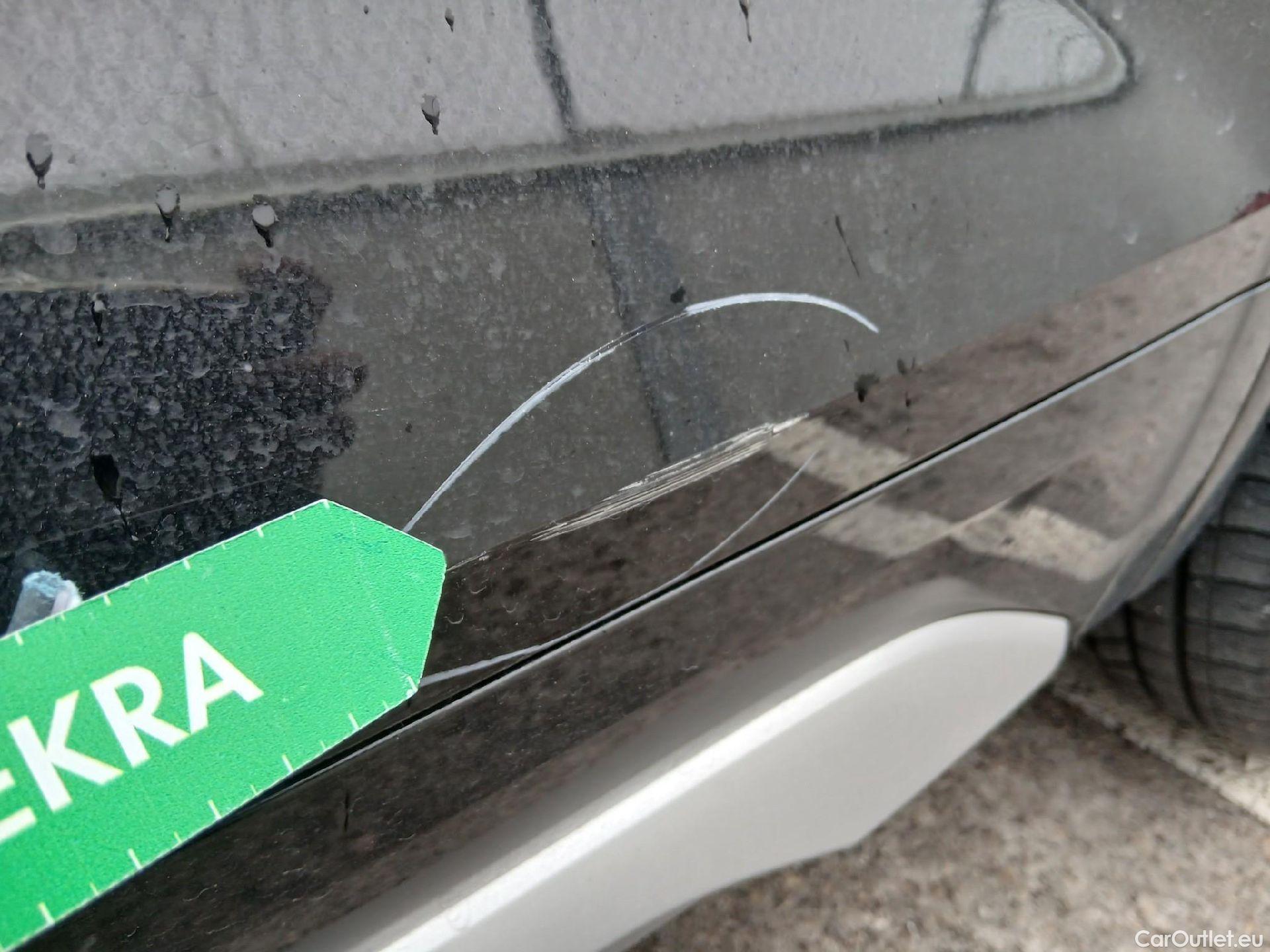  Land Rover  Discovery AUDI Q5 / 2020 / 5P / todoterreno Genuine 40 TDI 150kW quattro-ultra #11