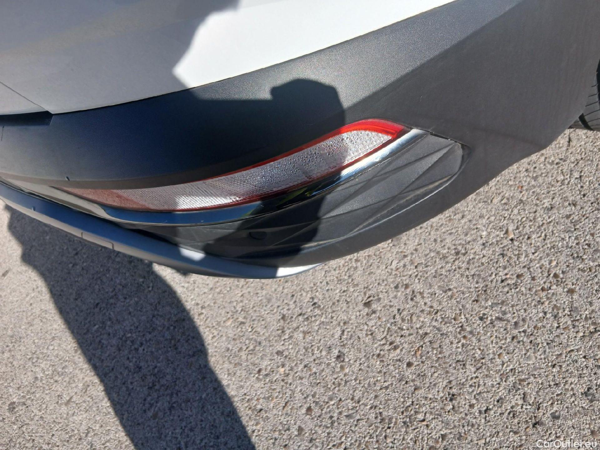  Hyundai  Tucson HYUNDAI  / 2020 / 5P / todoterreno 1.6 CRDI 85kW (115CV) Maxx #20