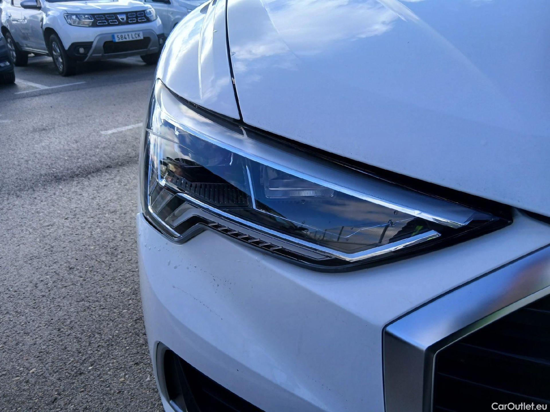  Audi  Q3 AUDI  / 2018 / 5P / todoterreno Advanced 35 TDI 110kW (150CV) S tronic (AC9) #8