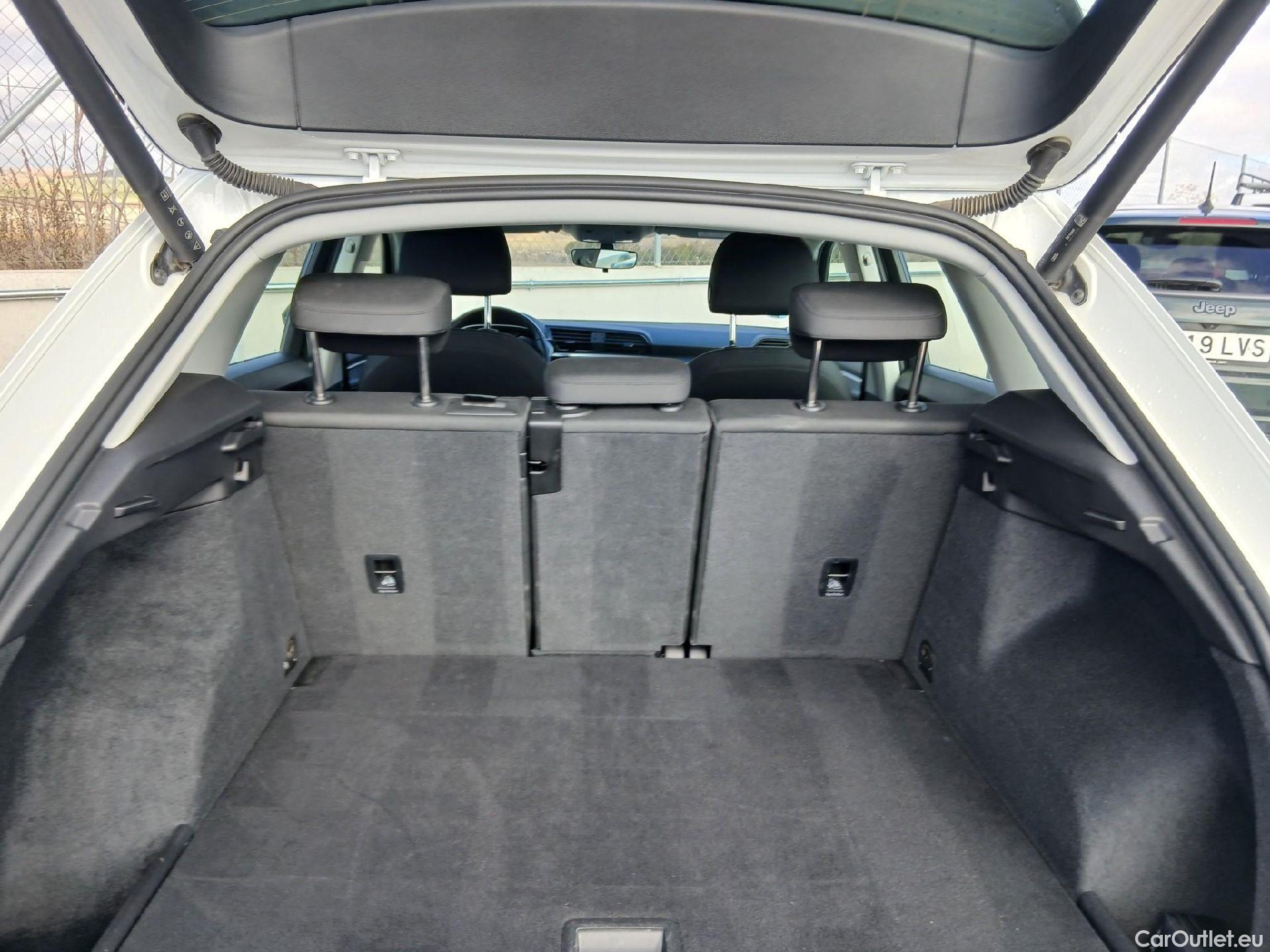  Audi  Q3 AUDI  / 2018 / 5P / todoterreno Advanced 35 TDI 110kW (150CV) S tronic (AC9) #15