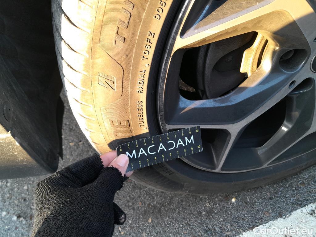  Bmw  X1 BMW  / 2015 / 5P / todoterreno sDrive18d #2