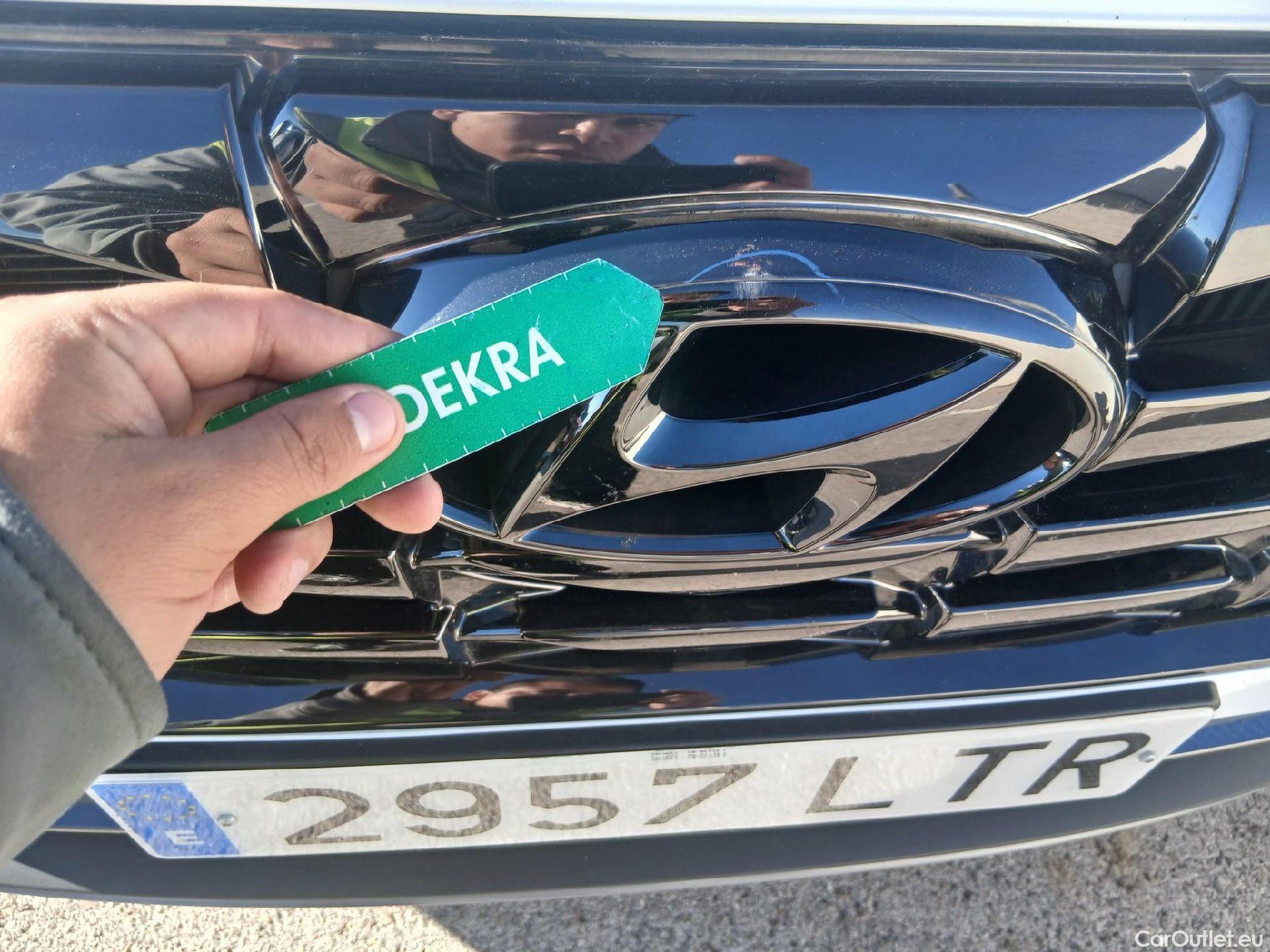  Hyundai  Tucson HYUNDAI  / 2020 / 5P / todoterreno 1.6 CRDI 85kW (115CV) Maxx #8