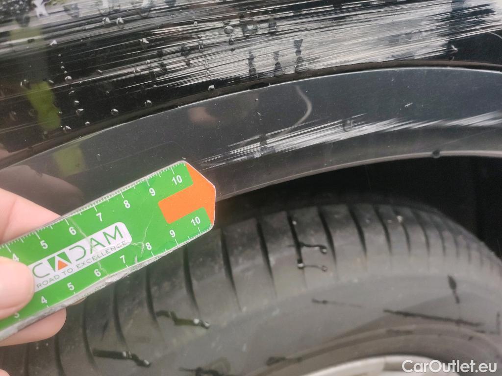  Land Rover  Discovery AUDI Q5 / 2020 / 5P / todoterreno Advanced 35 TDI 120kW S tronic #24