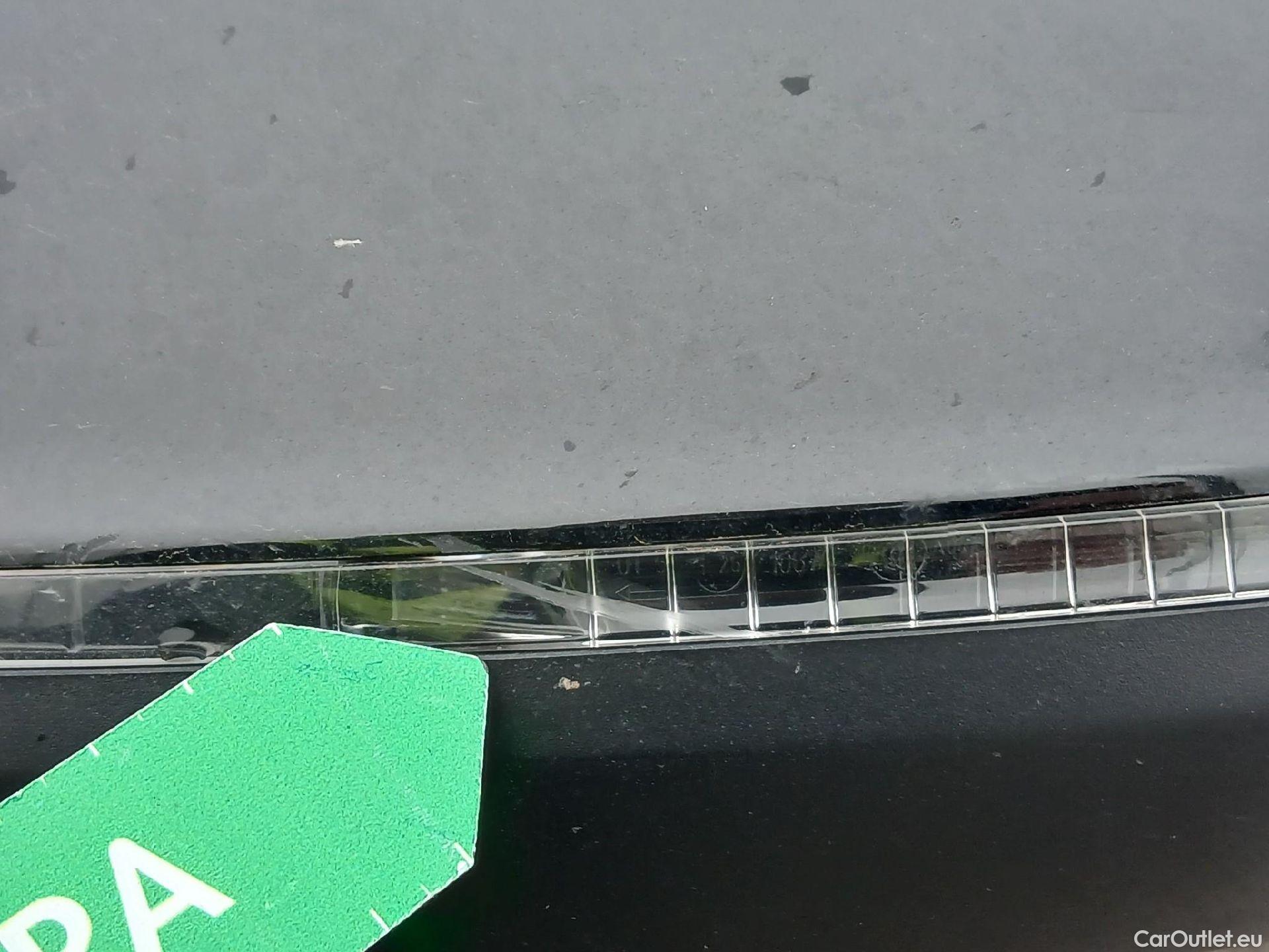  Land Rover  Discovery AUDI Q5 / 2020 / 5P / todoterreno Genuine 40 TDI 150kW quattro-ultra #6