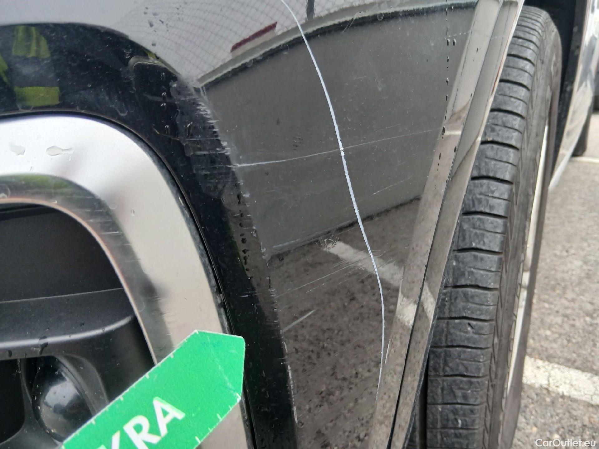  Land Rover  Discovery AUDI Q5 / 2020 / 5P / todoterreno Genuine 40 TDI 150kW quattro-ultra #2