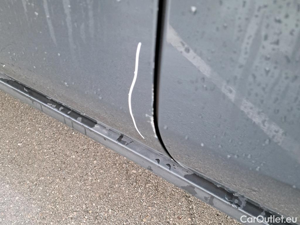  KIA  Sportage KIA  1.6MHEV Drive 100kW(136CV) 4x2(Crist Tintados)(CX) #6