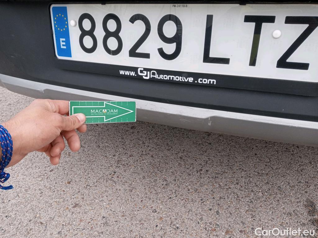  Hyundai  Bayon HYUNDAI  / 2021 / 5P / todoterreno 1.2 MPI Essence #18