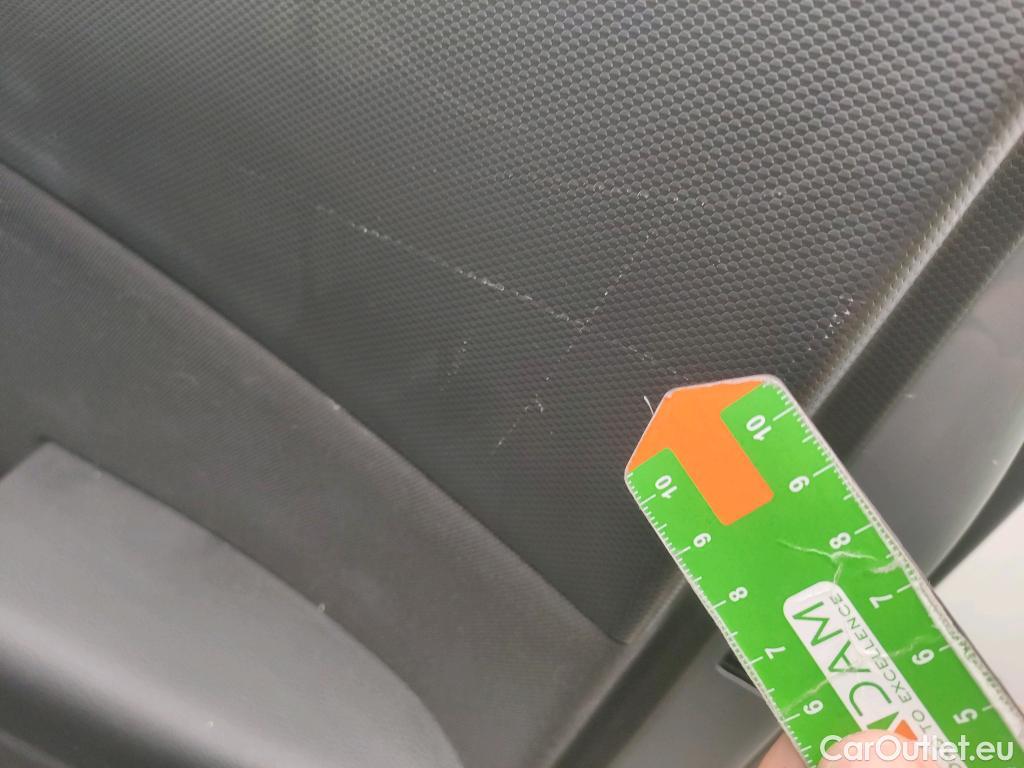  Hyundai  Konna HYUNDAI Kona / 2020 / 5P / todoterreno 1.0 TGDI 48V Maxx 4X2 #13