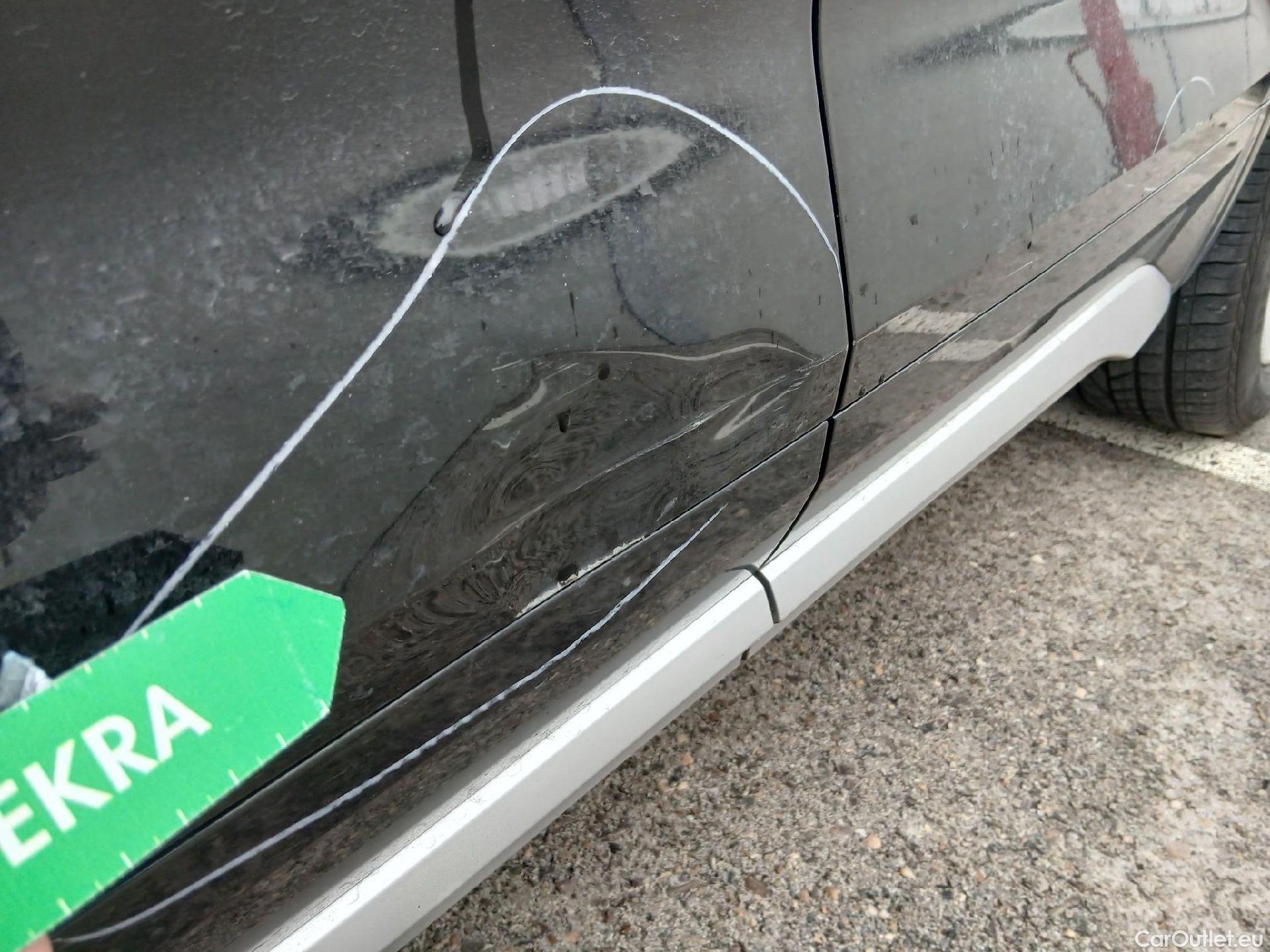  Land Rover  Discovery AUDI Q5 / 2020 / 5P / todoterreno Genuine 40 TDI 150kW quattro-ultra #8