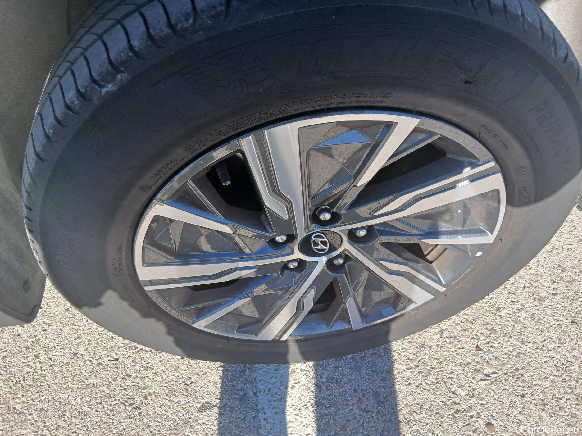  Hyundai  Tucson HYUNDAI  / 2020 / 5P / todoterreno 1.6 CRDI 85kW (115CV) Maxx #31