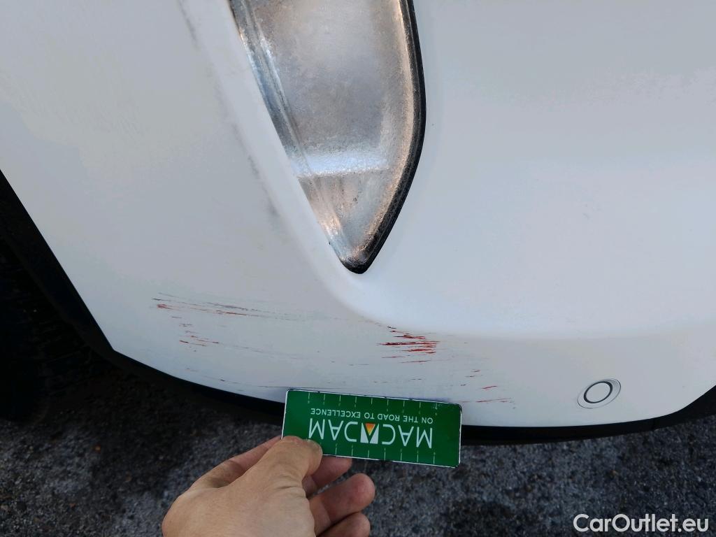  Ford  Kuga FORD  / 2019 / 5P / todoterreno Titanium 1.5T EcoBoost 88kW (120CV) #13