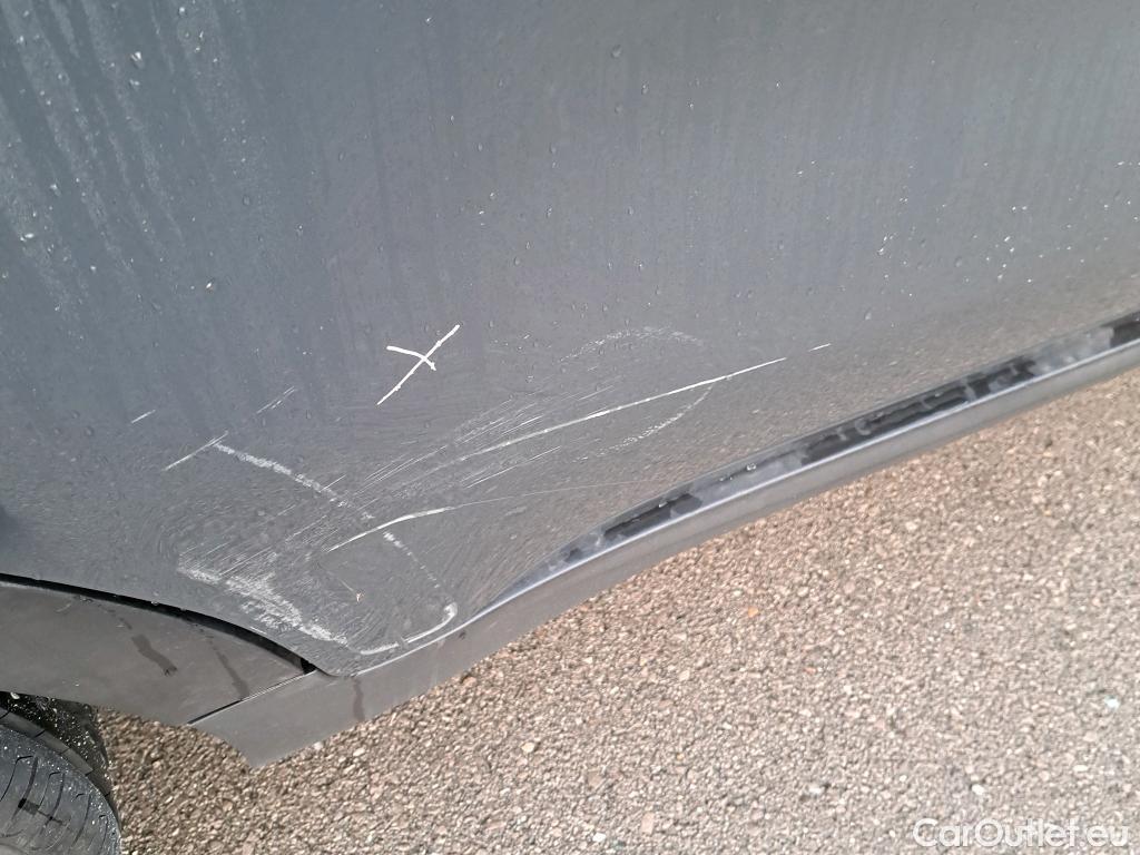  KIA  Sportage KIA  1.6MHEV Drive 100kW(136CV) 4x2(Crist Tintados)(CX) #4