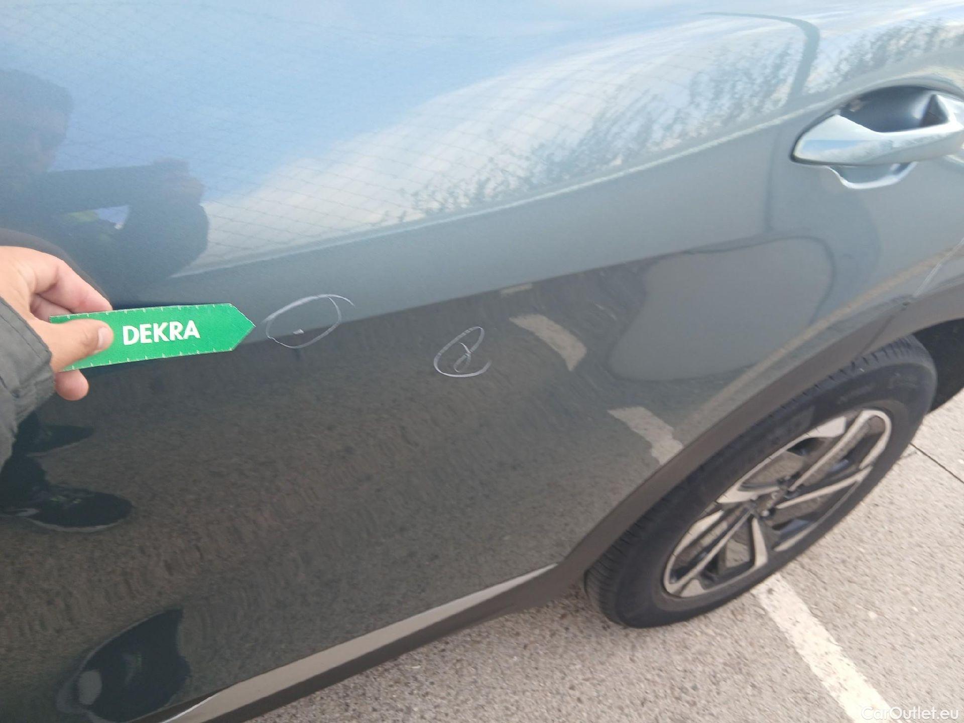  KIA  Sportage KIA  / 2022 / 5P / todoterreno 1.6 T-GDi HEV 171kW (230CV) Drive 4X2 #21