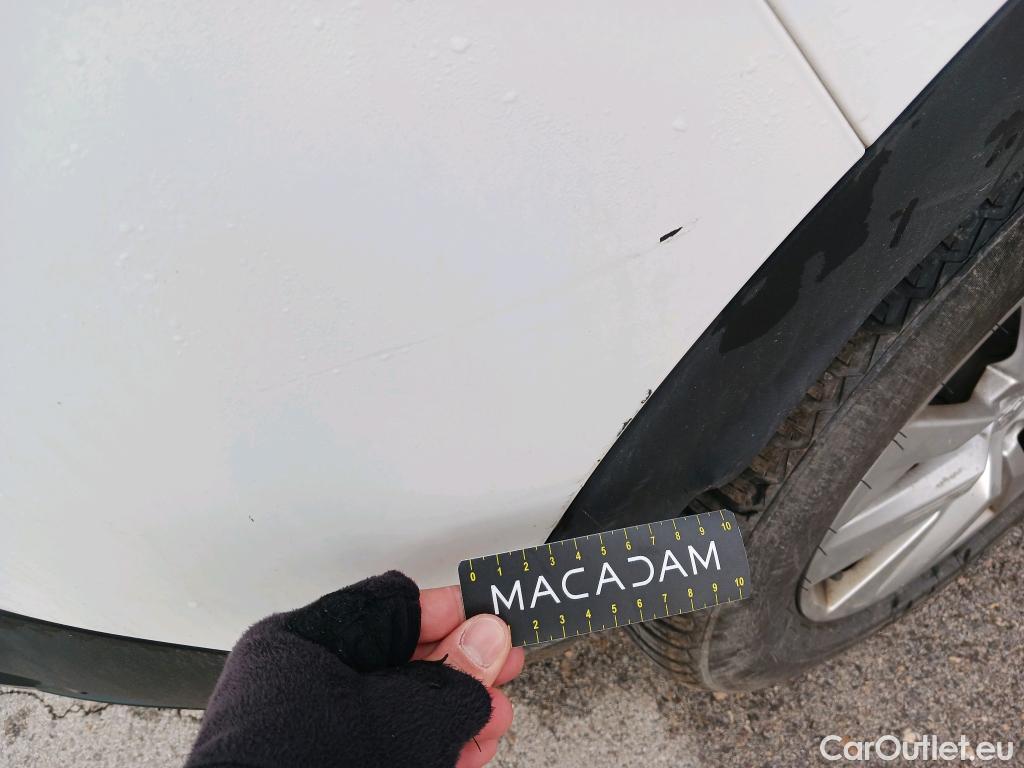  Peugeot  3008 PEUGEOT  / 2016 / 5P / todoterreno 1.5 BlueHDi 96kW (130CV) S&S Style #8