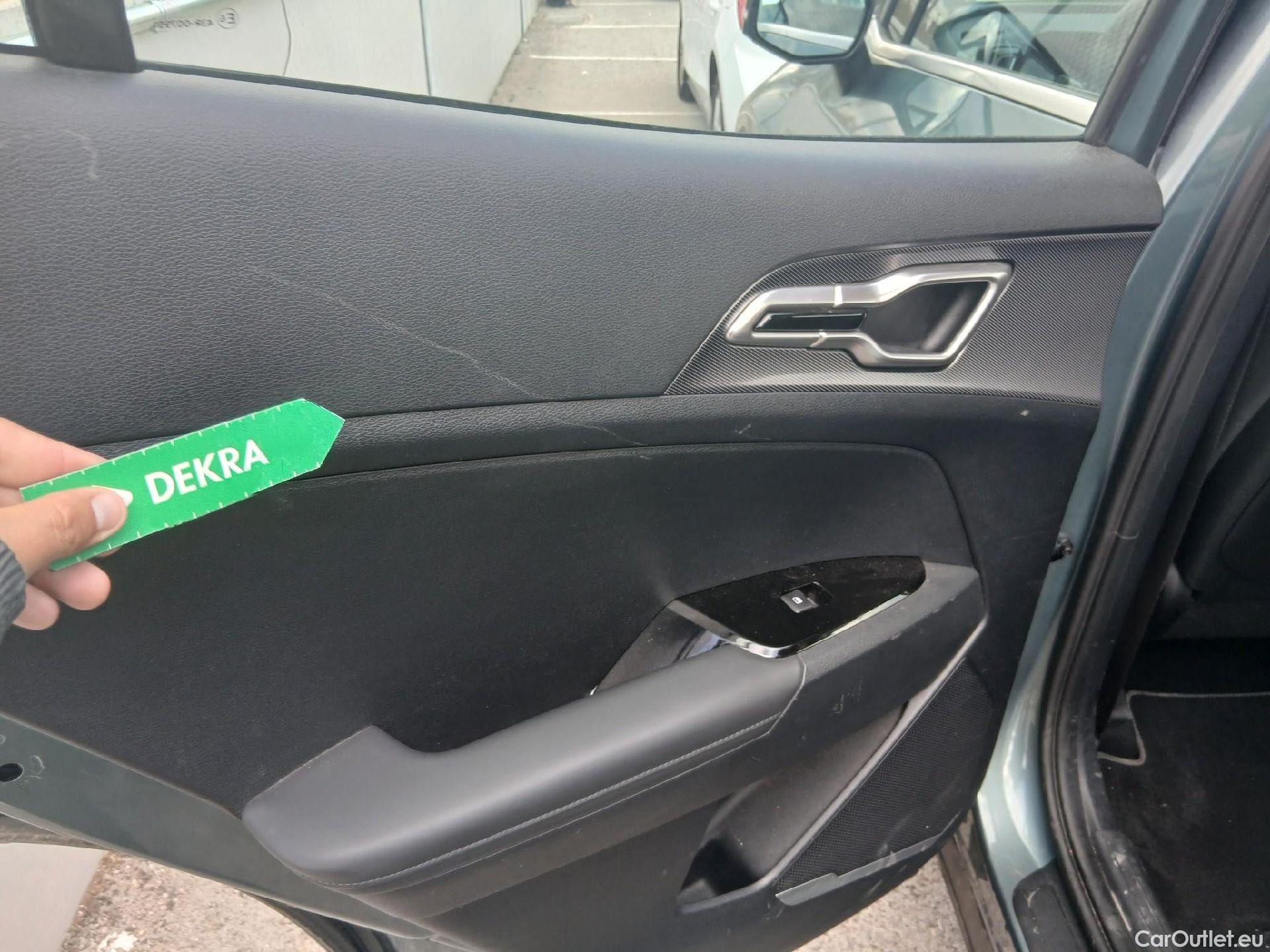  KIA  Sportage KIA  / 2022 / 5P / todoterreno 1.6 T-GDi HEV 171kW (230CV) Drive 4X2 #7