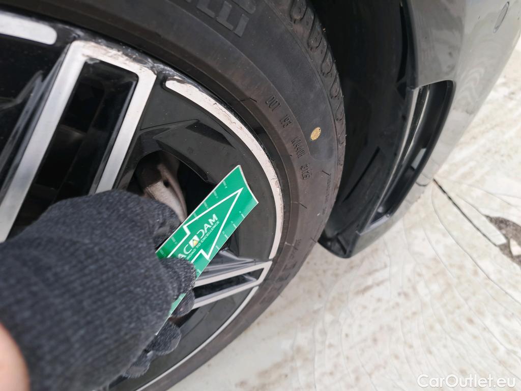  Mercedes  A-Klasse MERCEDES-BENZ Clase A / 2018 / 5P / berlina con portón A 200 d #10