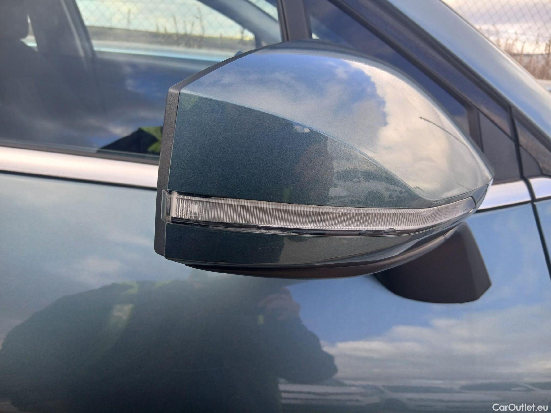  KIA  Sportage KIA  / 2022 / 5P / todoterreno 1.6 T-GDi HEV 171kW (230CV) Drive 4X2 #30