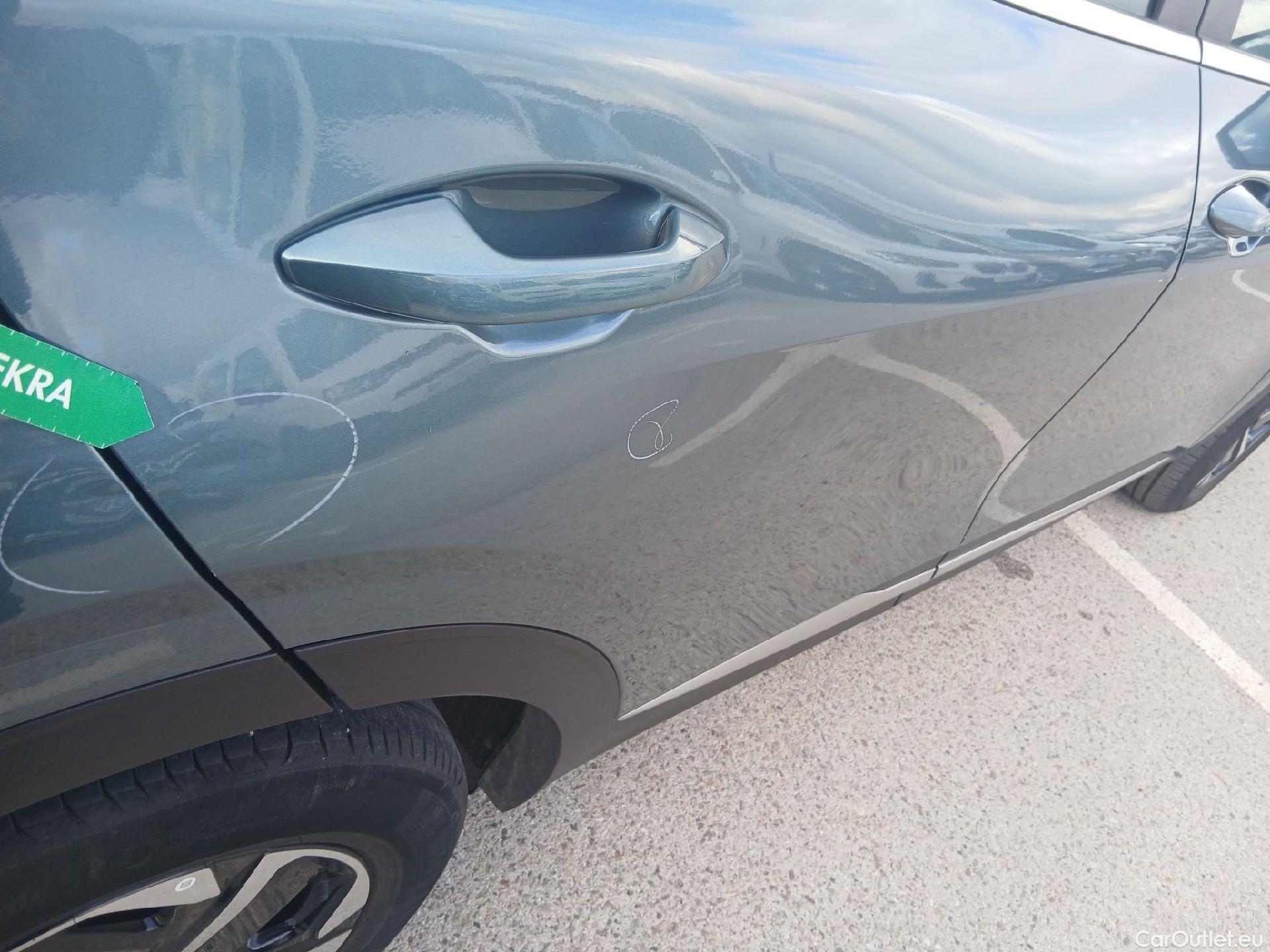  KIA  Sportage KIA  / 2022 / 5P / todoterreno 1.6 T-GDi HEV 171kW (230CV) Drive 4X2 #26