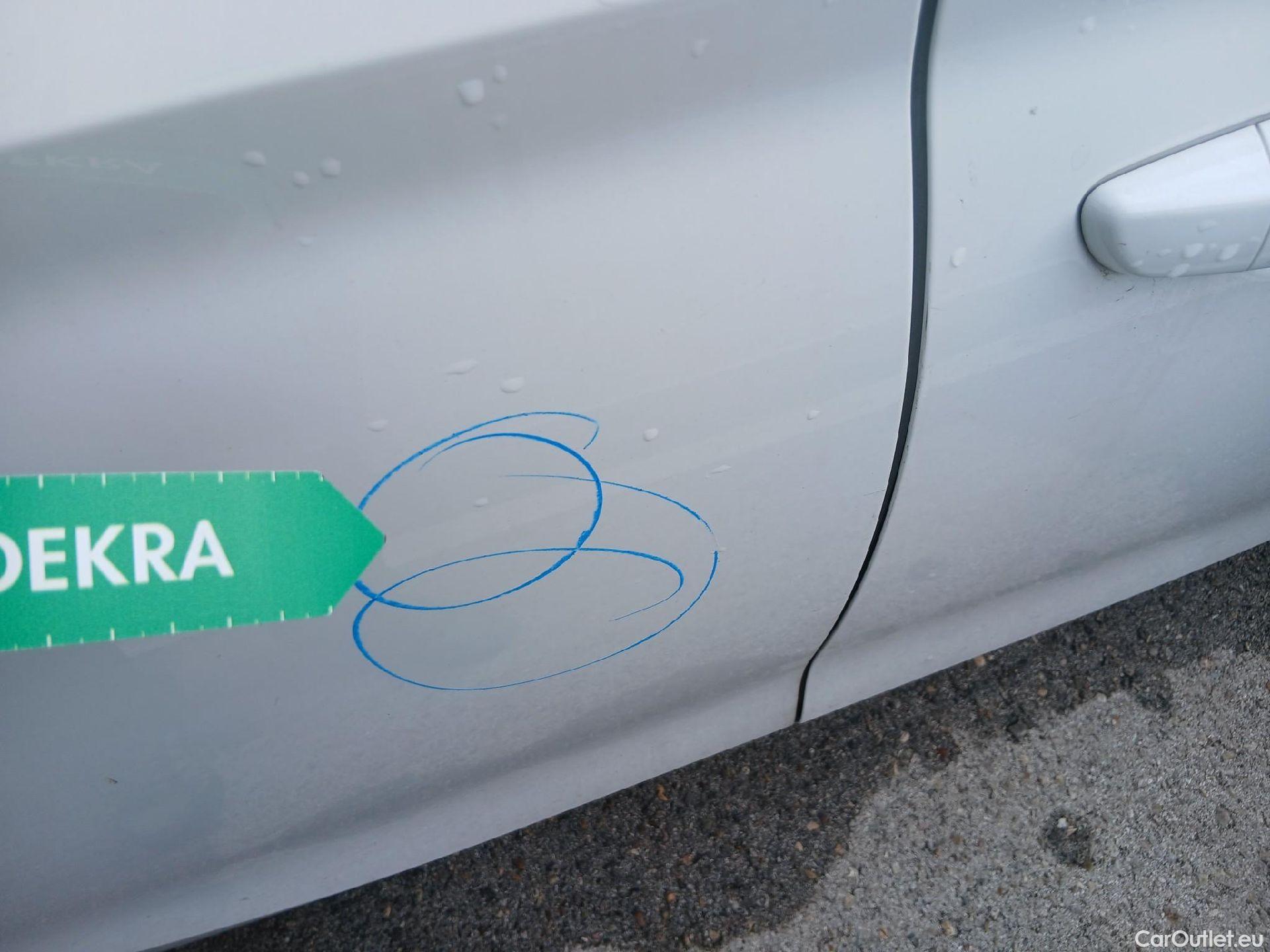  Opel  Corsa OPEL  1.2T XHL 74kW (100CV) Elegance #36