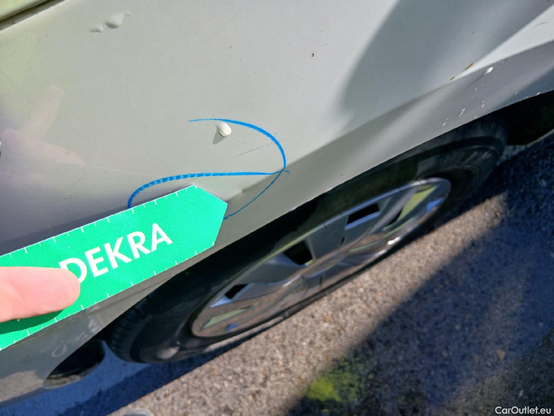  Seat  Ibiza SEAT  / 2017 / 5P / berlina con portón 1.0 MPI 59kW (80CV) Reference Plus(SP) #16