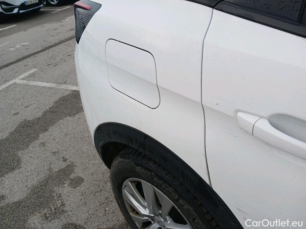  Peugeot  3008 PEUGEOT  / 2016 / 5P / todoterreno 1.5 BlueHDi 96kW (130CV) S&S Style #18