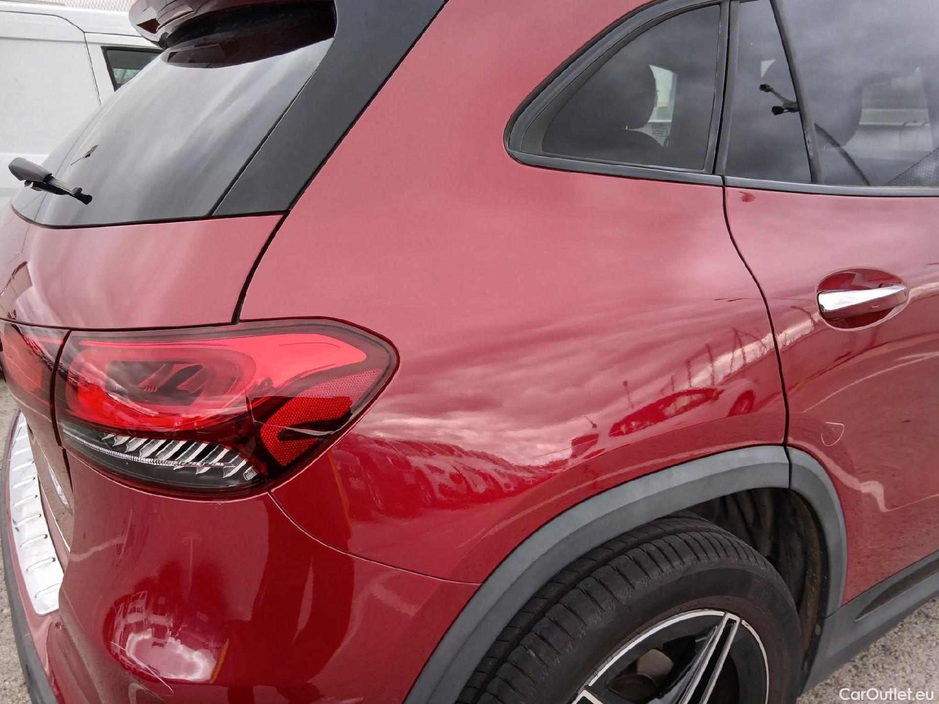  Mercedes  GLA MERCEDES-BENZ  / 2020 / 5P / todoterreno  200 D #21