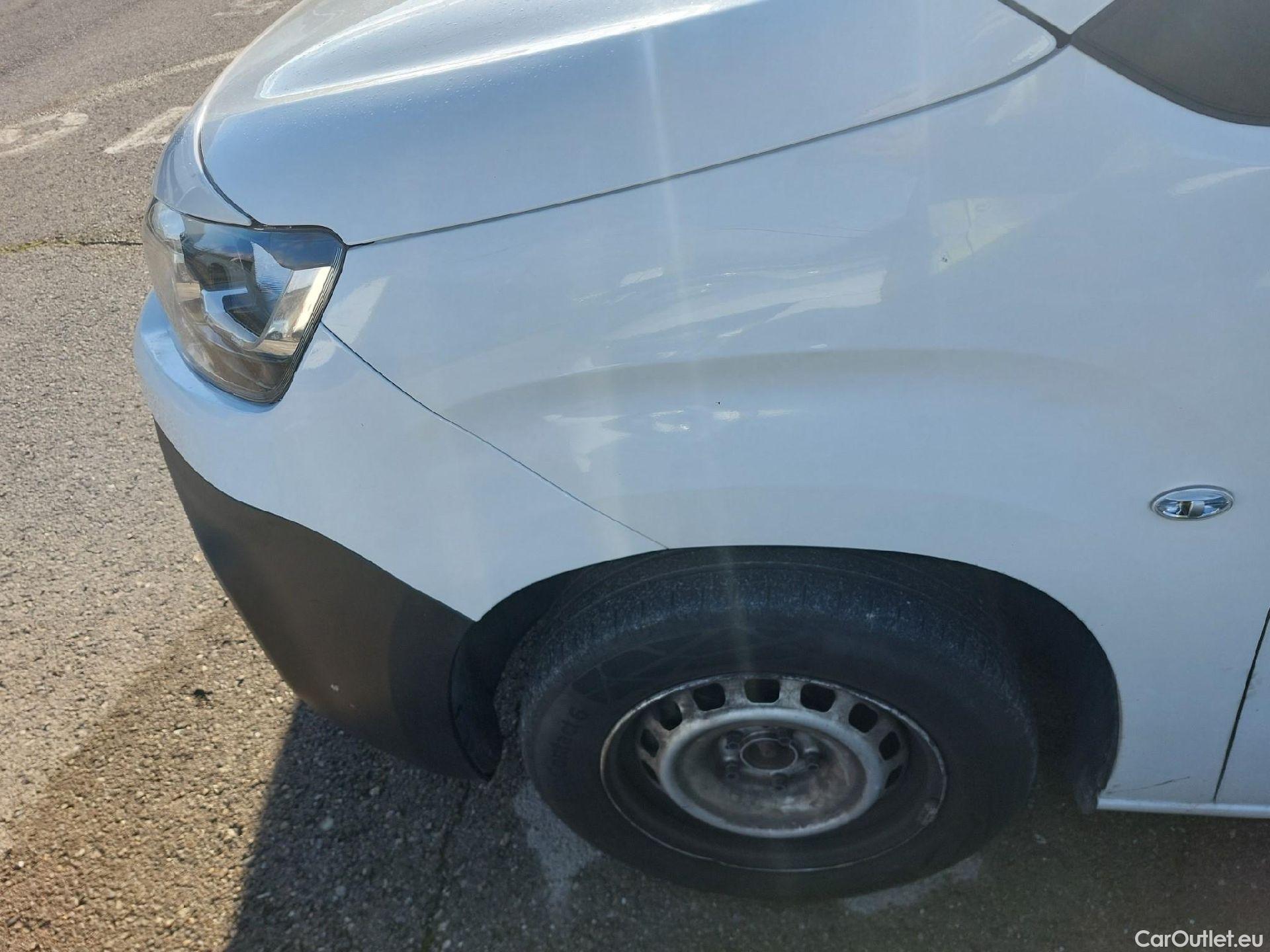  Citroen  Berlingo CITROEN  / 2018 / 3P / furgón derivado de turismo Talla M BlueHDi 100 CONTROL #12