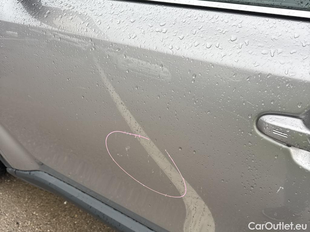  Toyota  C-HR TOYOTA  / 2016 / 5P / todoterreno 1.8 125H Advance (CX) #13