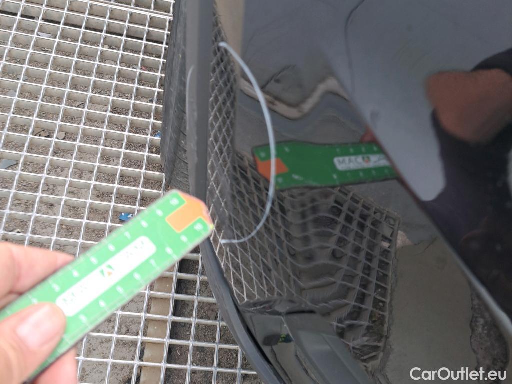  Volvo  XC 40 VOLVO XC40 / 2017 / 5P / todoterreno 2.0 B4 G AWD R-Design Auto #14