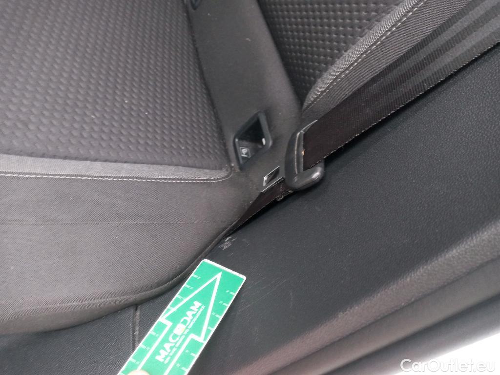  Volkswagen  Polo VOLKSWAGEN  / 2021 / 5P / berlina con portón Life 1.0 TSI 70kW (95CV) #11