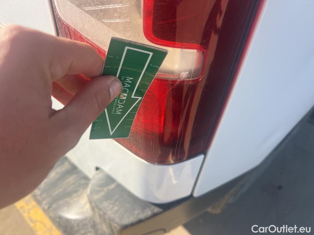  Citroen  Berlingo CITROEN  / 2018 / 4P / combi Talla M BlueHDi 100 S&S LIVE (AC) #16