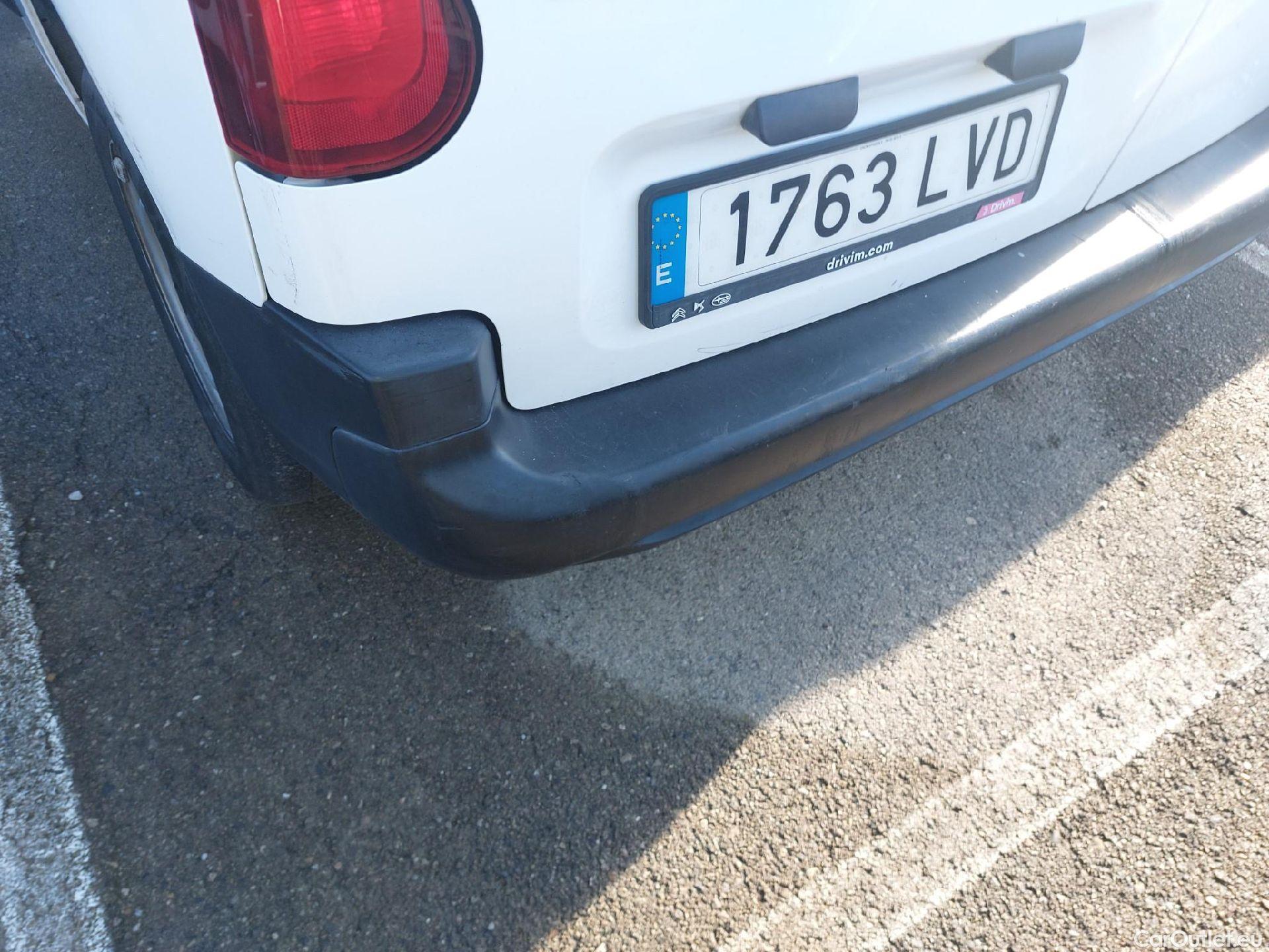  Citroen  Berlingo CITROEN  / 2018 / 3P / furgón derivado de turismo Talla M BlueHDi 100 CONTROL #14