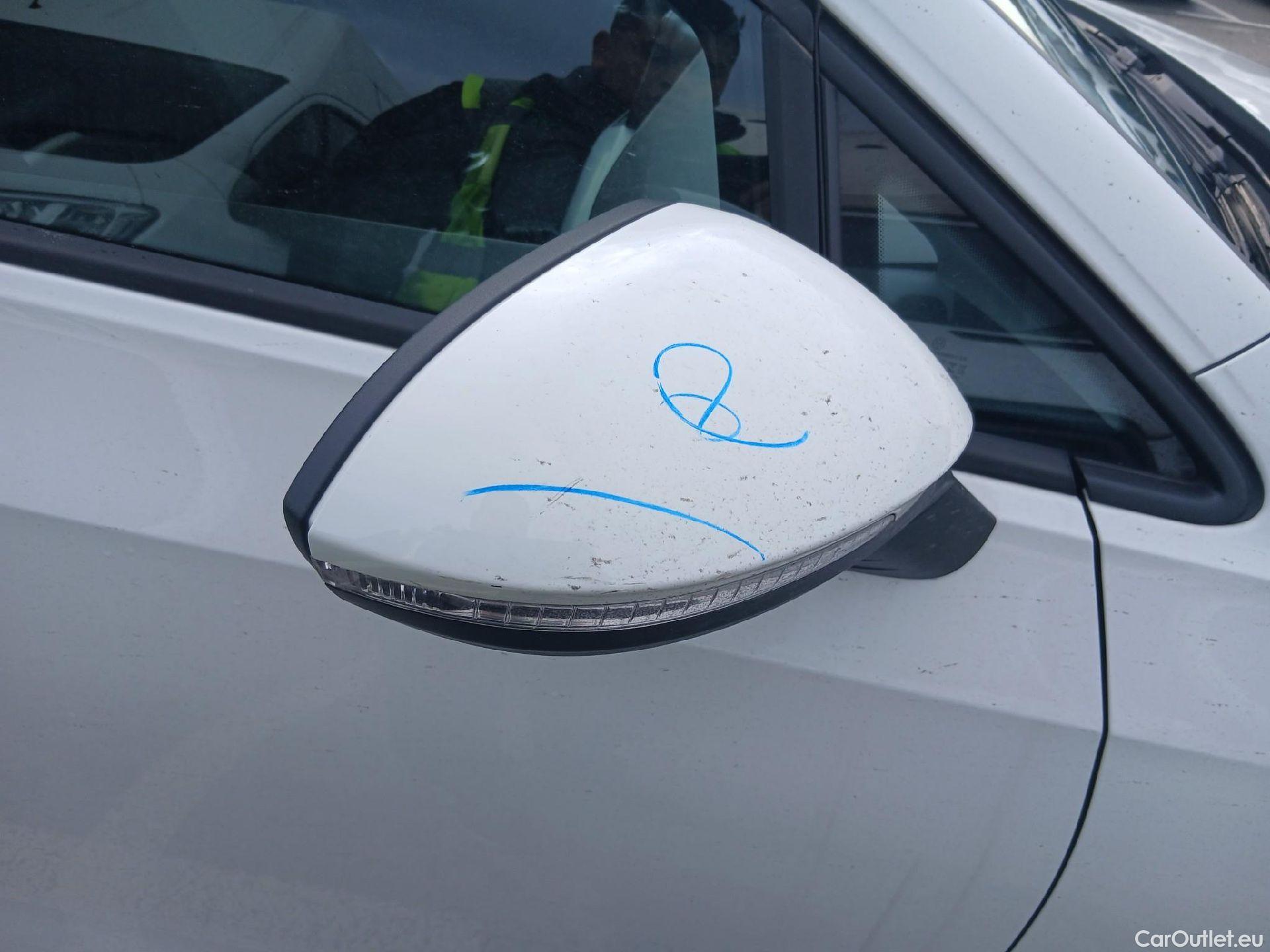  Volkswagen  Golf  VOLKSWAGEN / 2020 / 5P / berlina con portón 2.0 TDI 85kW (115CV) #20