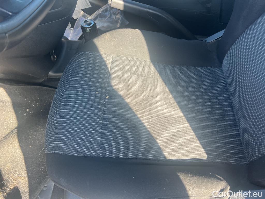  Citroen  Berlingo CITROEN  / 2018 / 4P / combi Talla M BlueHDi 100 S&S LIVE (AC) #36