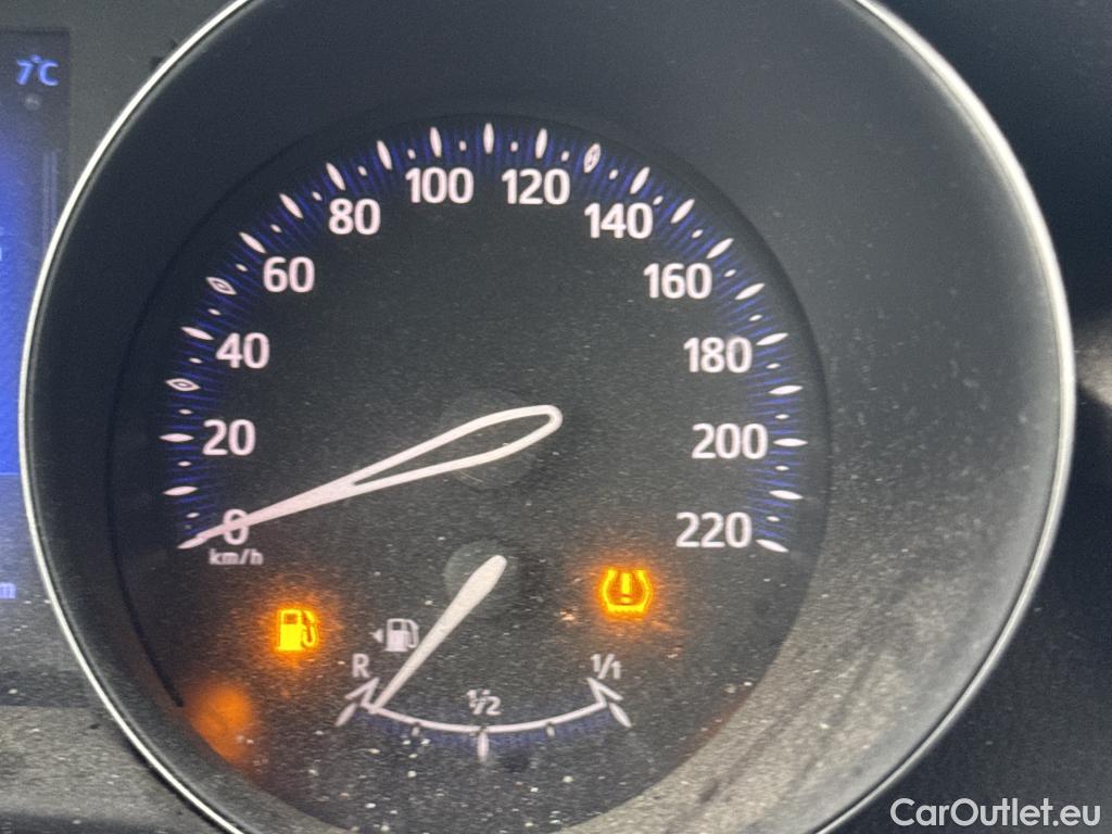  Toyota  C-HR TOYOTA  / 2016 / 5P / todoterreno 1.8 125H Advance (CX) #26