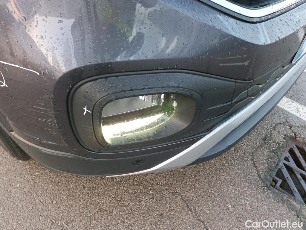  Volkswagen  T-CROSS VOLKSWAGEN  / 2018 / 5P / todoterreno Advance 1.0 TSI 70kW (95CV) (AC2) #15