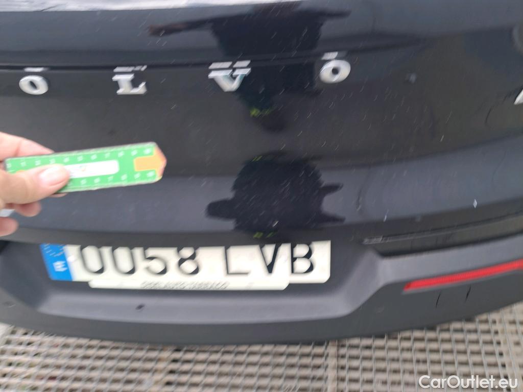  Volvo  XC 40 VOLVO XC40 / 2017 / 5P / todoterreno 2.0 B4 G AWD R-Design Auto #31