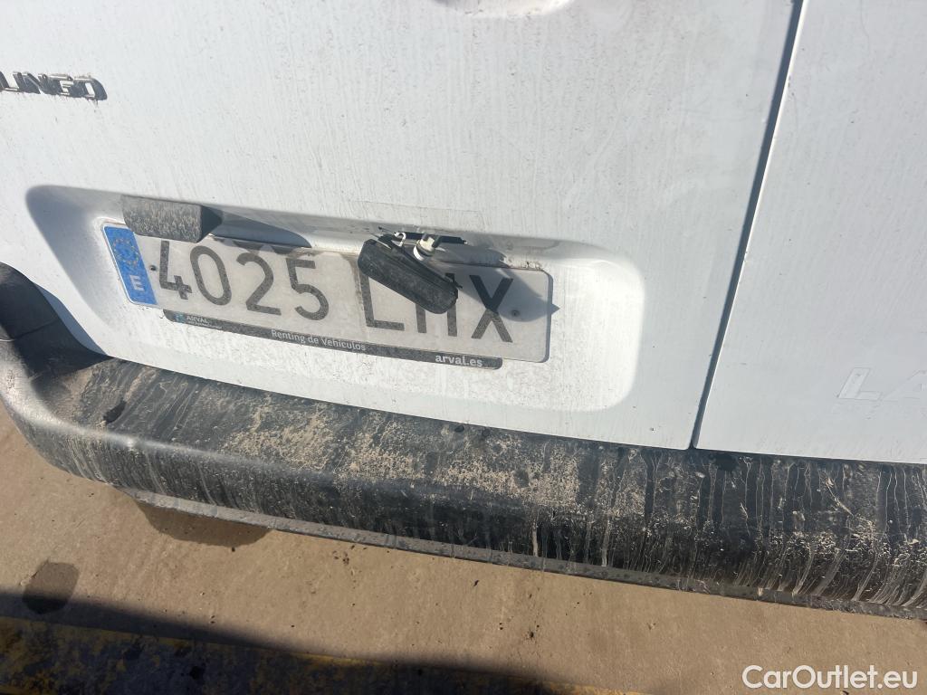  Citroen  Berlingo CITROEN  / 2018 / 4P / combi Talla M BlueHDi 100 S&S LIVE (AC) #58