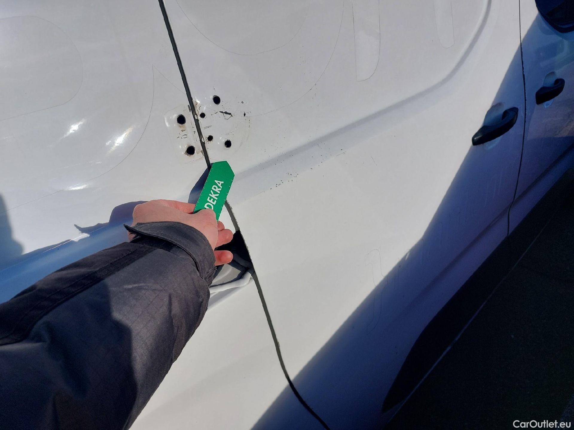  Citroen  Berlingo CITROEN  / 2018 / 3P / furgón derivado de turismo Talla M BlueHDi 100 CONTROL #24