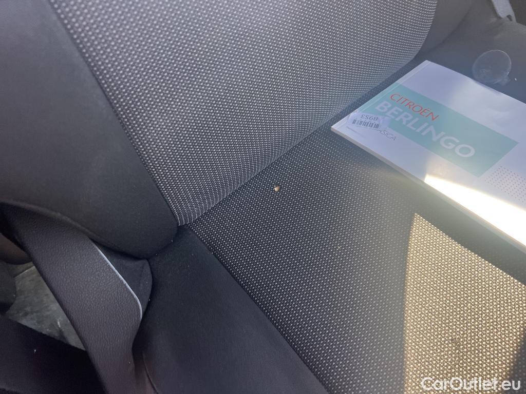  Citroen  Berlingo CITROEN  / 2018 / 4P / combi Talla M BlueHDi 100 S&S LIVE (AC) #32