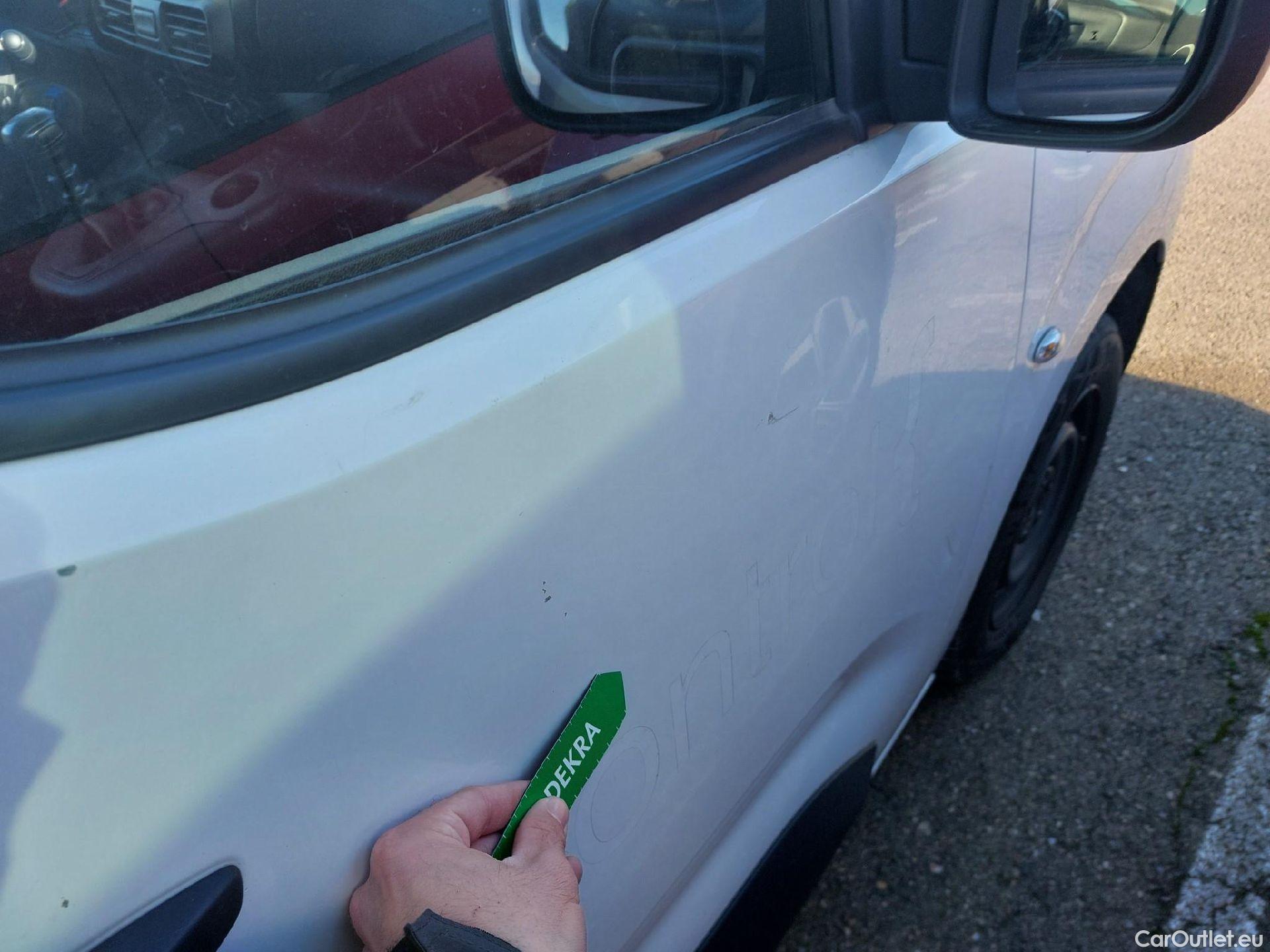  Citroen  Berlingo CITROEN  / 2018 / 3P / furgón derivado de turismo Talla M BlueHDi 100 CONTROL #27