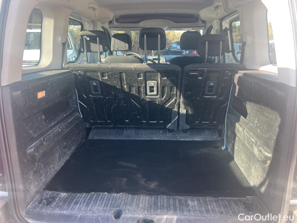  Citroen  Berlingo CITROEN  / 2018 / 4P / combi Talla M BlueHDi 100 S&S LIVE (AC) #4