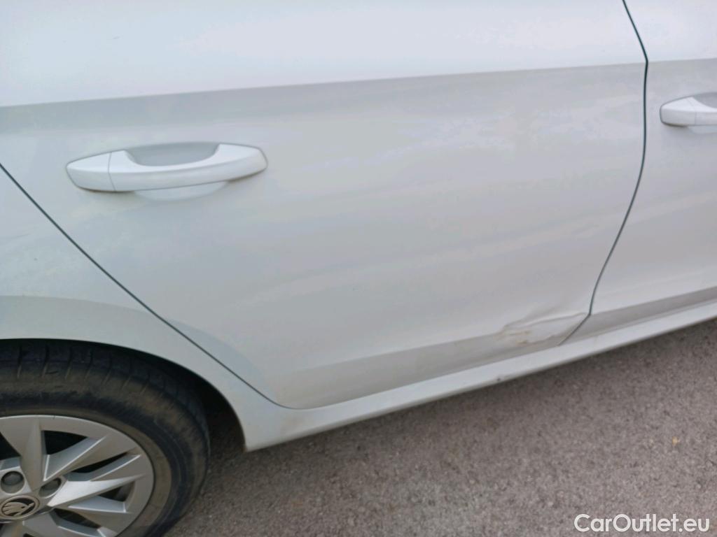  Skoda  Fabia  Emotion 1.0 MPI 80CV MT5 E6d #1