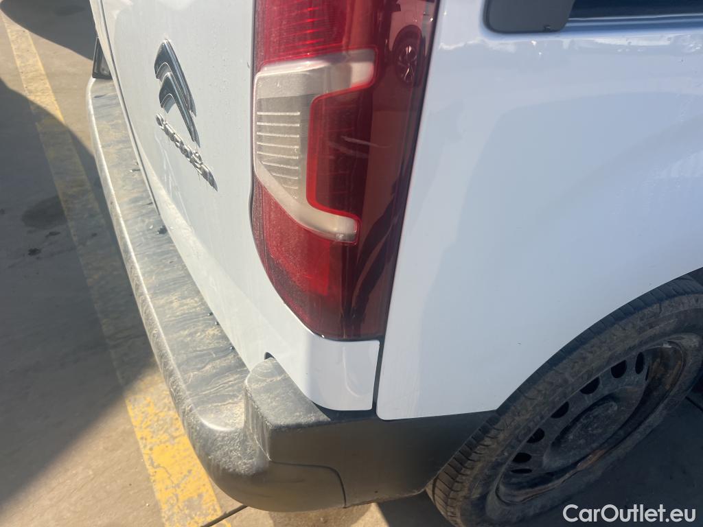  Citroen  Berlingo CITROEN  / 2018 / 4P / combi Talla M BlueHDi 100 S&S LIVE (AC) #15
