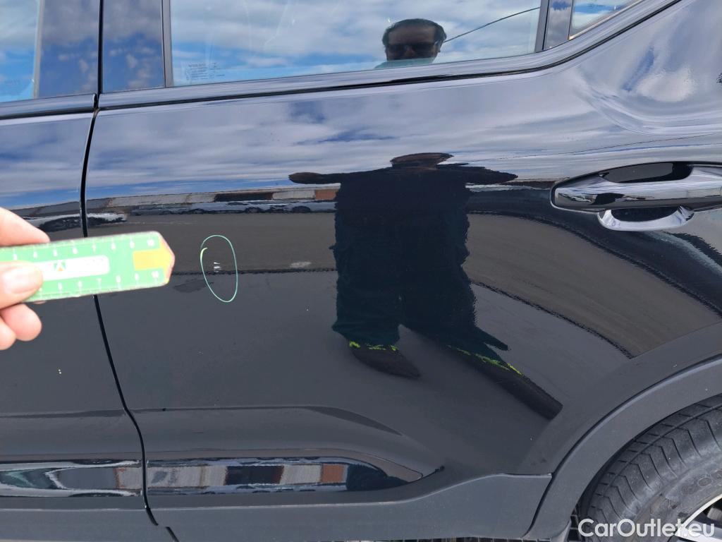  Volvo  XC 40 VOLVO XC40 / 2017 / 5P / todoterreno 2.0 B4 G AWD R-Design Auto #22