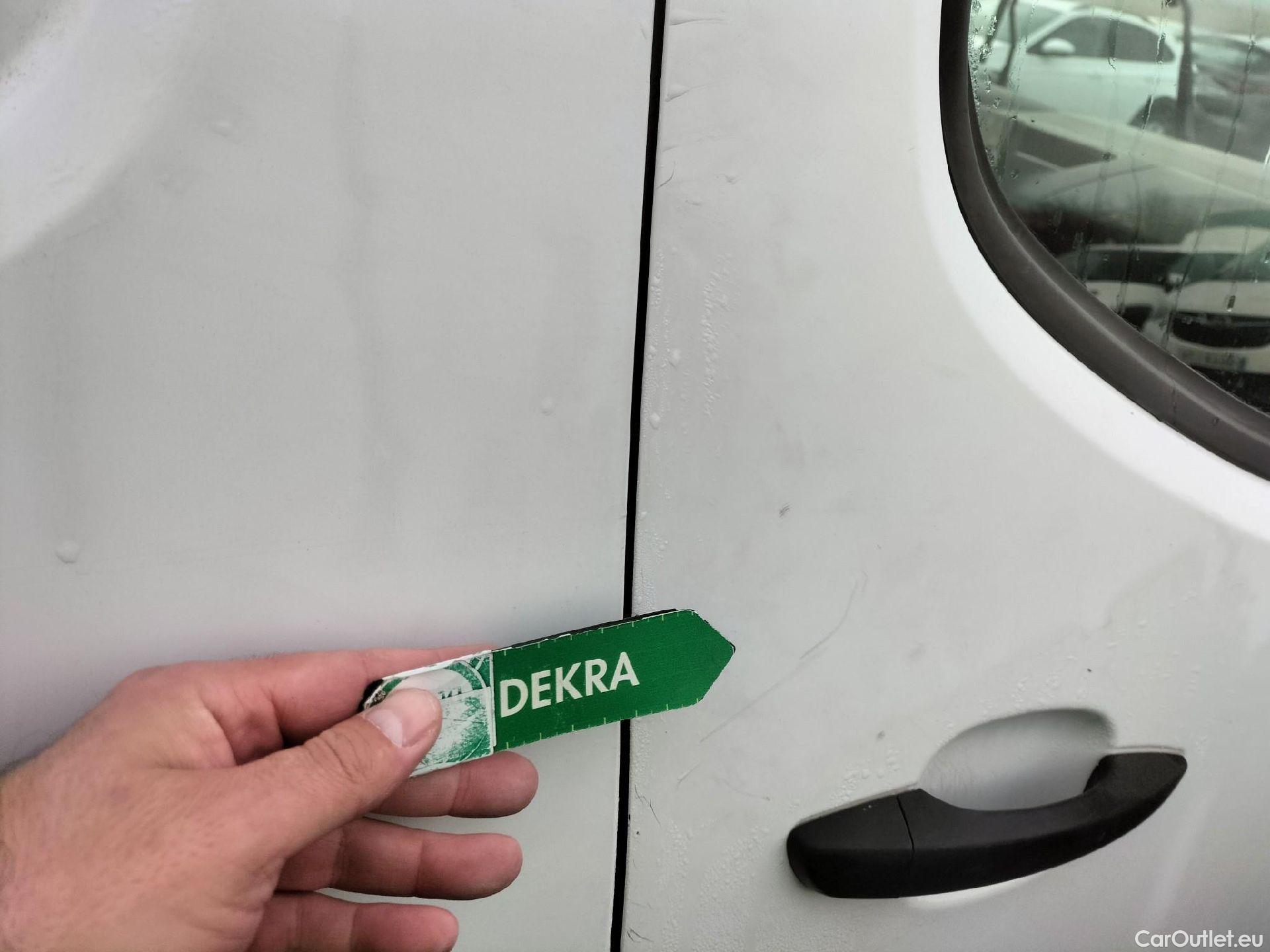  Citroen  Berlingo CITROEN  / 2018 / 3P / furgón derivado de turismo Talla M BlueHDi 55kW CONTROL #46