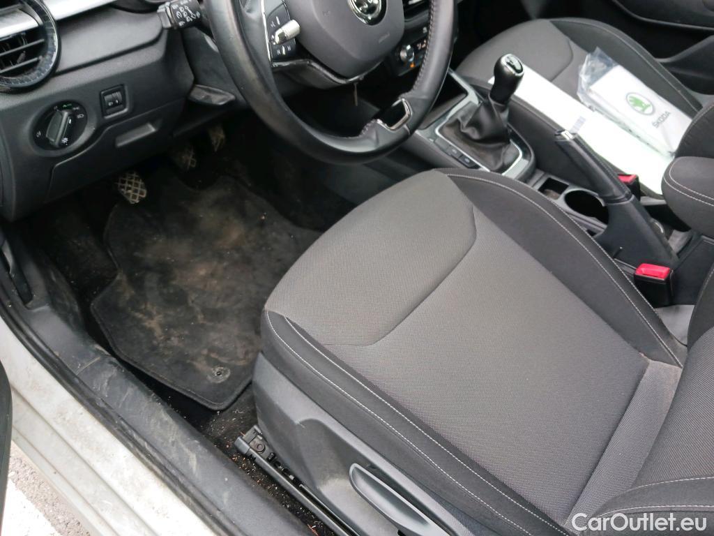  Skoda  Fabia  Emotion 1.0 MPI 80CV MT5 E6d #8